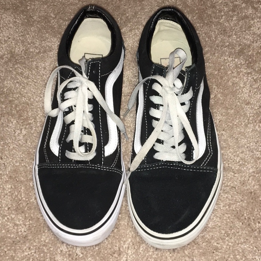 Classic Skate Vans old school women’s 10